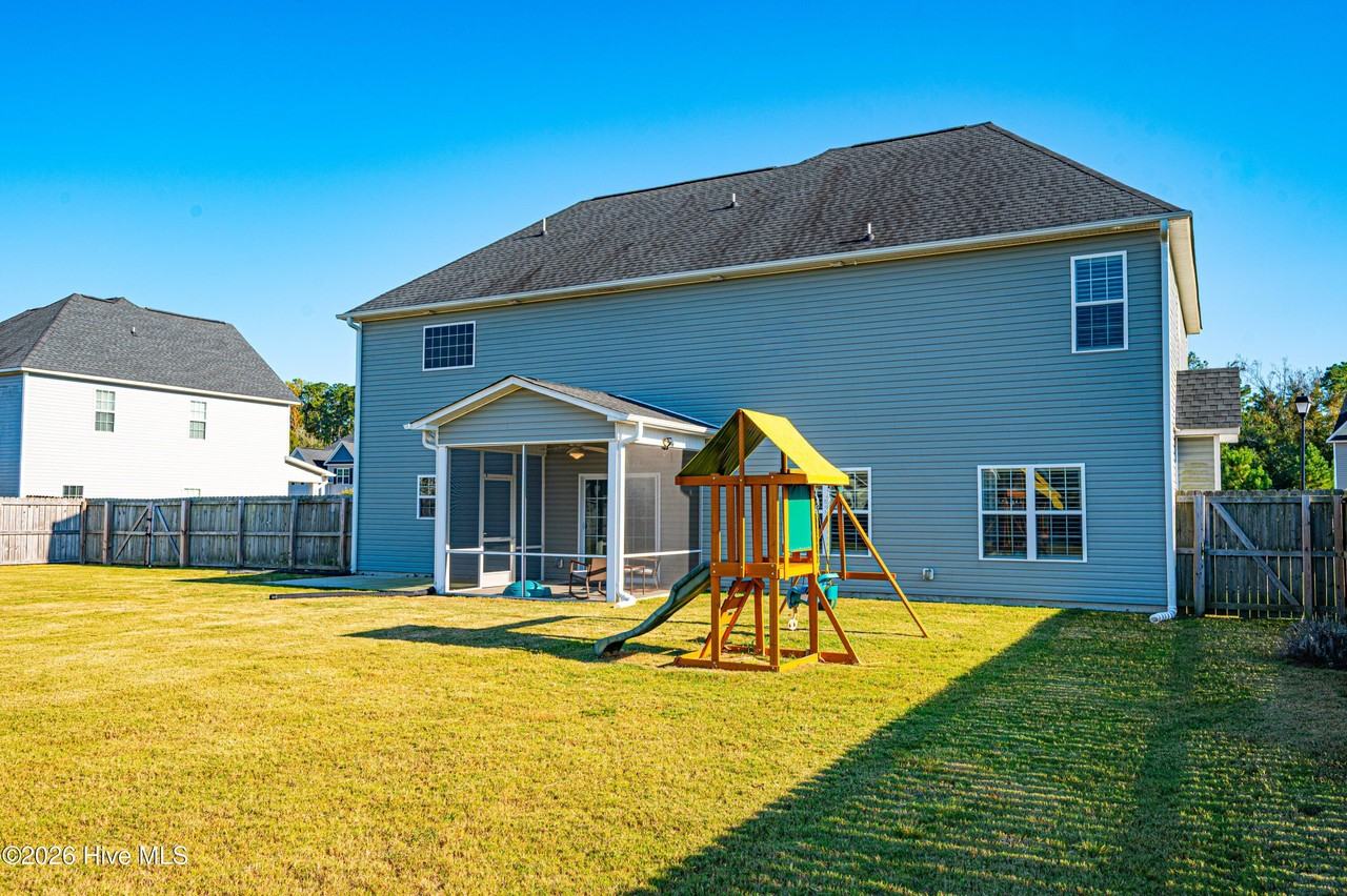 1011 Bluefish Pl - Photo 6 of 48
