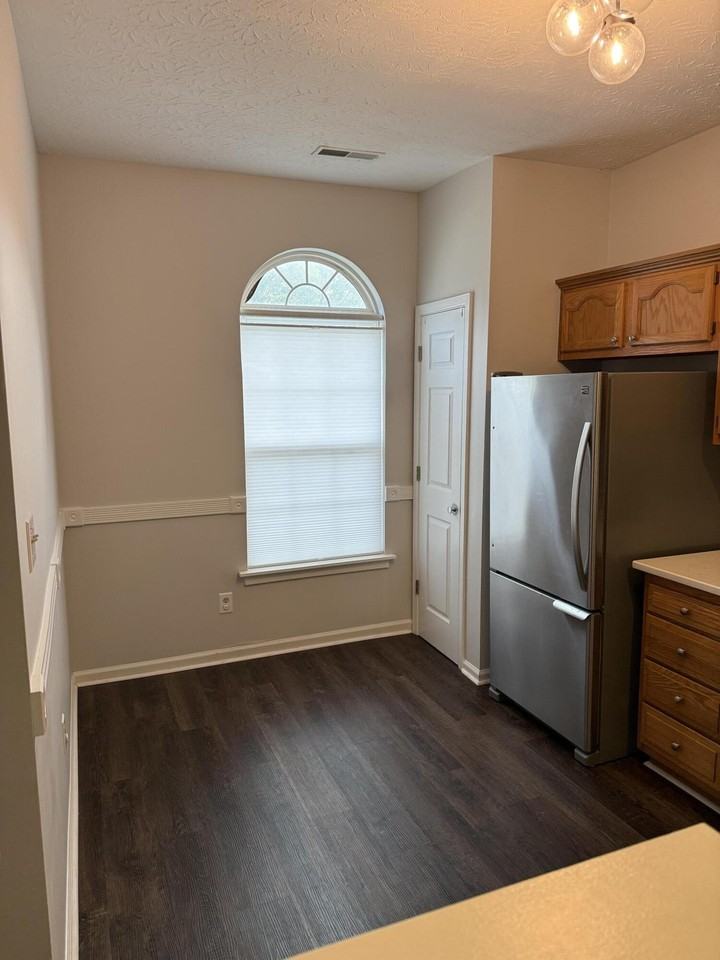 2460 Checkerberry Dr - Photo 2 of 21