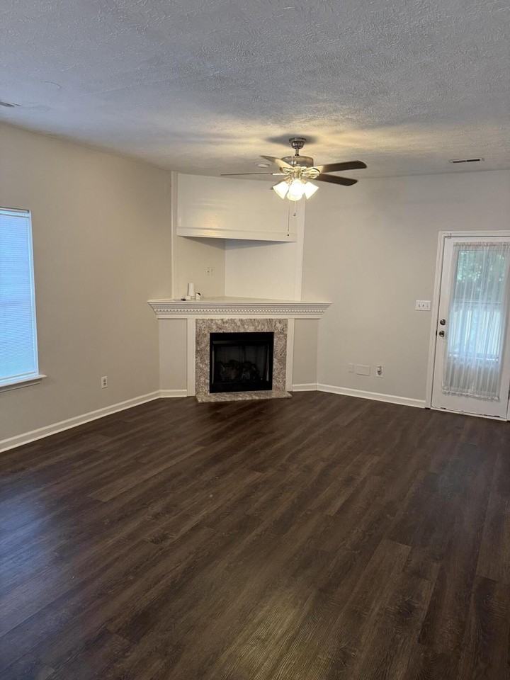 2460 Checkerberry Dr - Photo 4 of 21