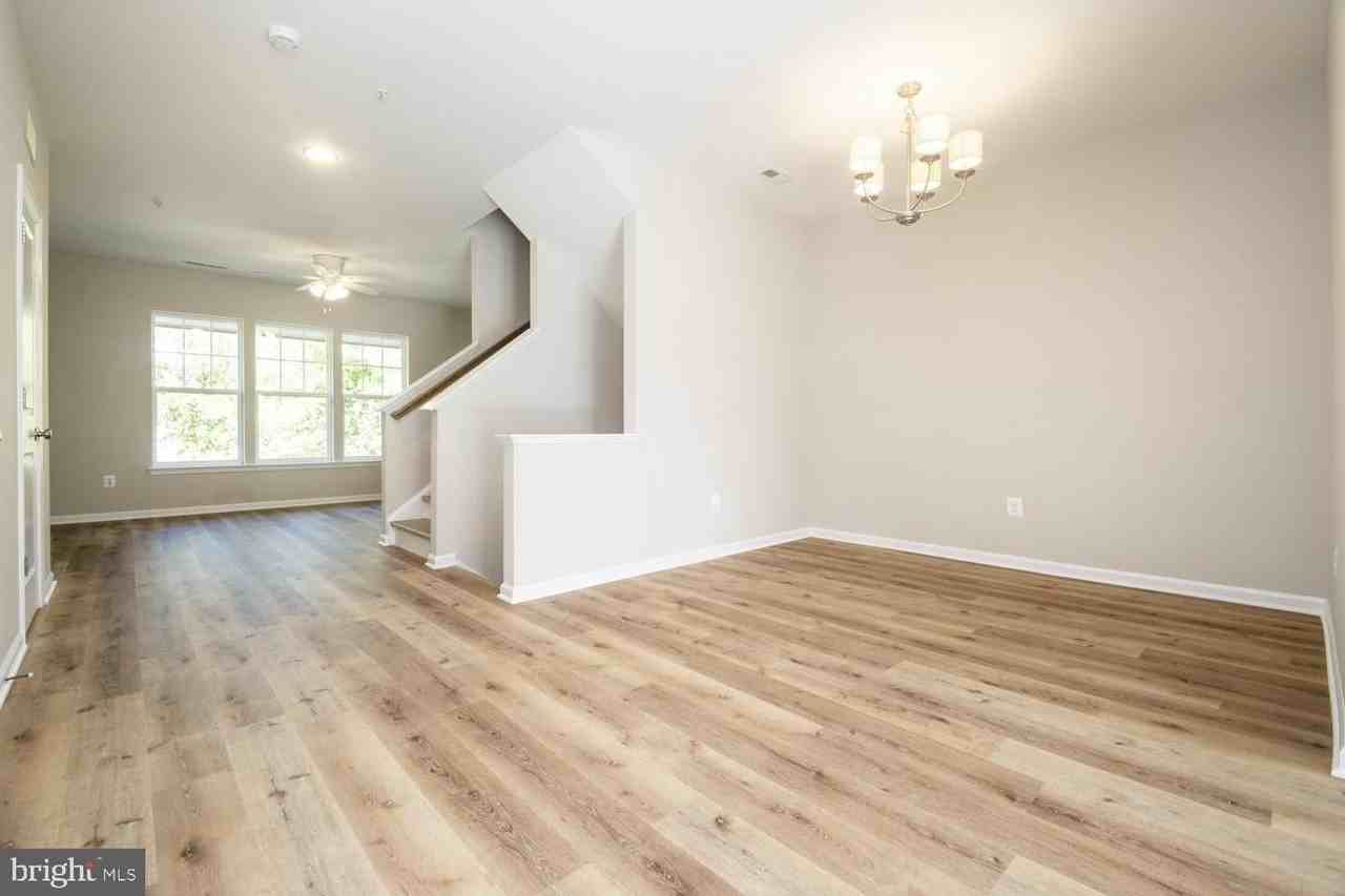1132 Red Hawk Way - Photo 4 of 27