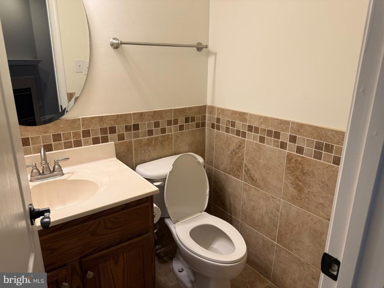 13002 Park Crescent Cir - Photo 6 of 29