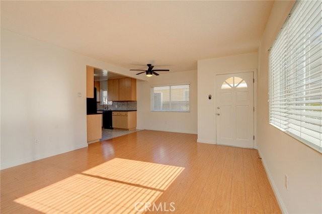 1913 Huntington Ln #B - Photo 7 of 8
