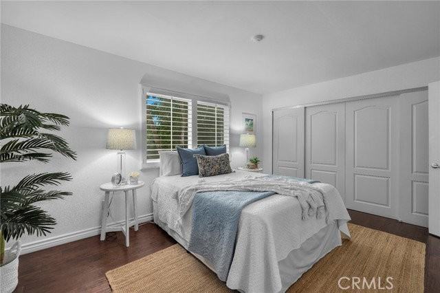 222 S Irena Ave - Photo 5 of 8
