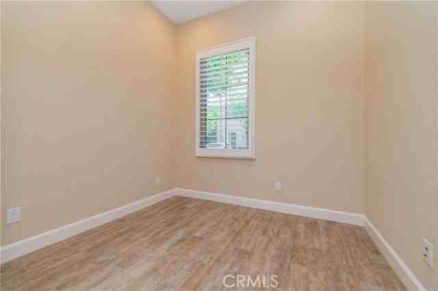 65 Pinetree - Photo 7 of 8