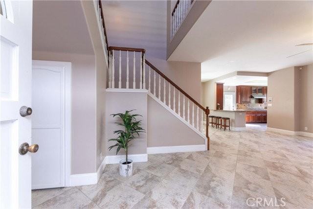 741 Alabama St - Photo 4 of 8