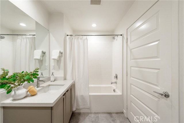 2870 N Glassell St - Photo 4 of 8