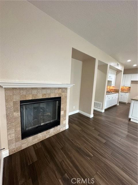 8296 E Loftwood Ln - Photo 3 of 8