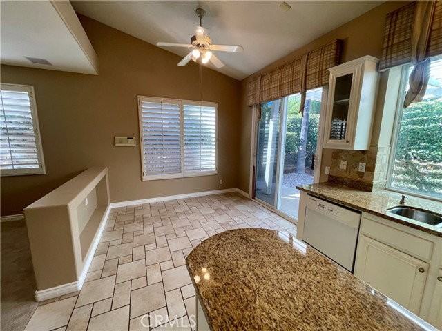 27806 Country Lane Rd - Photo 3 of 8