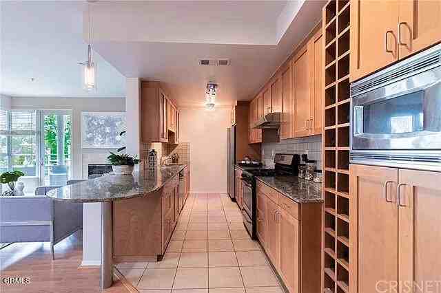 4170 Fair Ave #201 - Photo 3 of 8