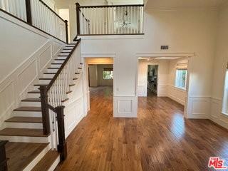 4309 Shadyglade Ave - Photo 2 of 8