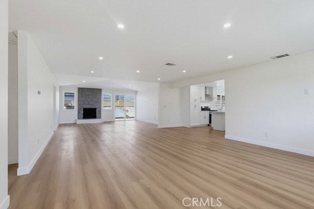 5105 Golden West Ave - Photo 5 of 8
