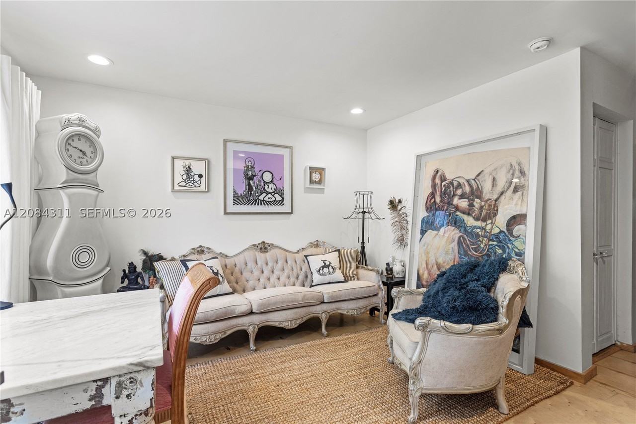 1360 Sw 14th St #1 - Photo 3 of 21