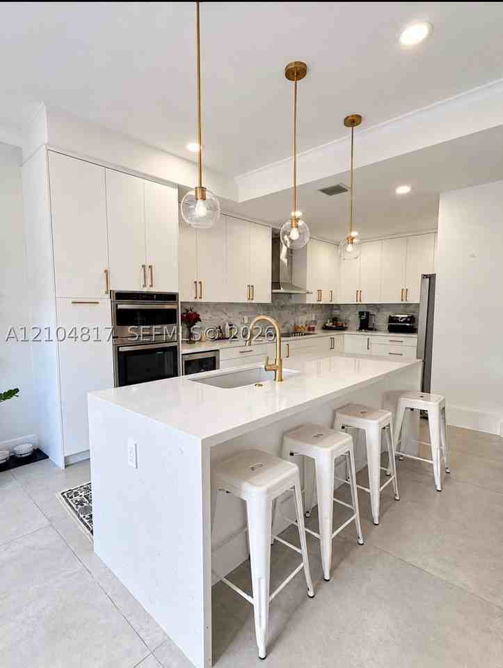 7313 Nw 113th Pl #7313 - Photo 5 of 24