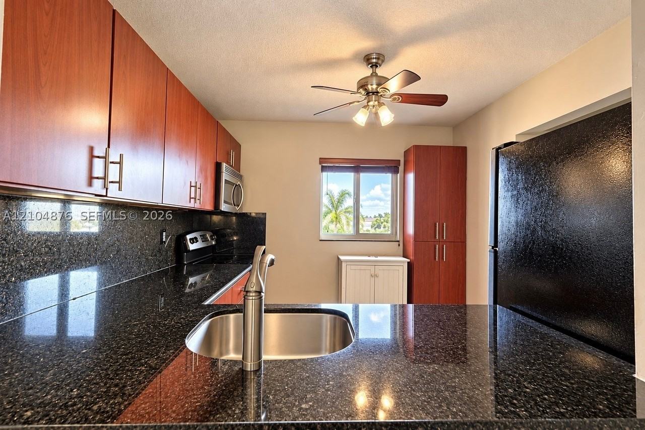7860 Camino Real #L405 - Photo 2 of 13