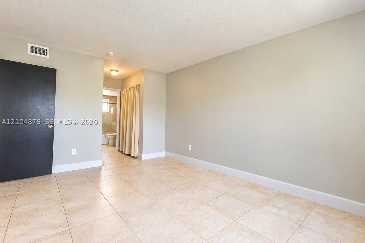 7860 Camino Real #L405 - Photo 4 of 13