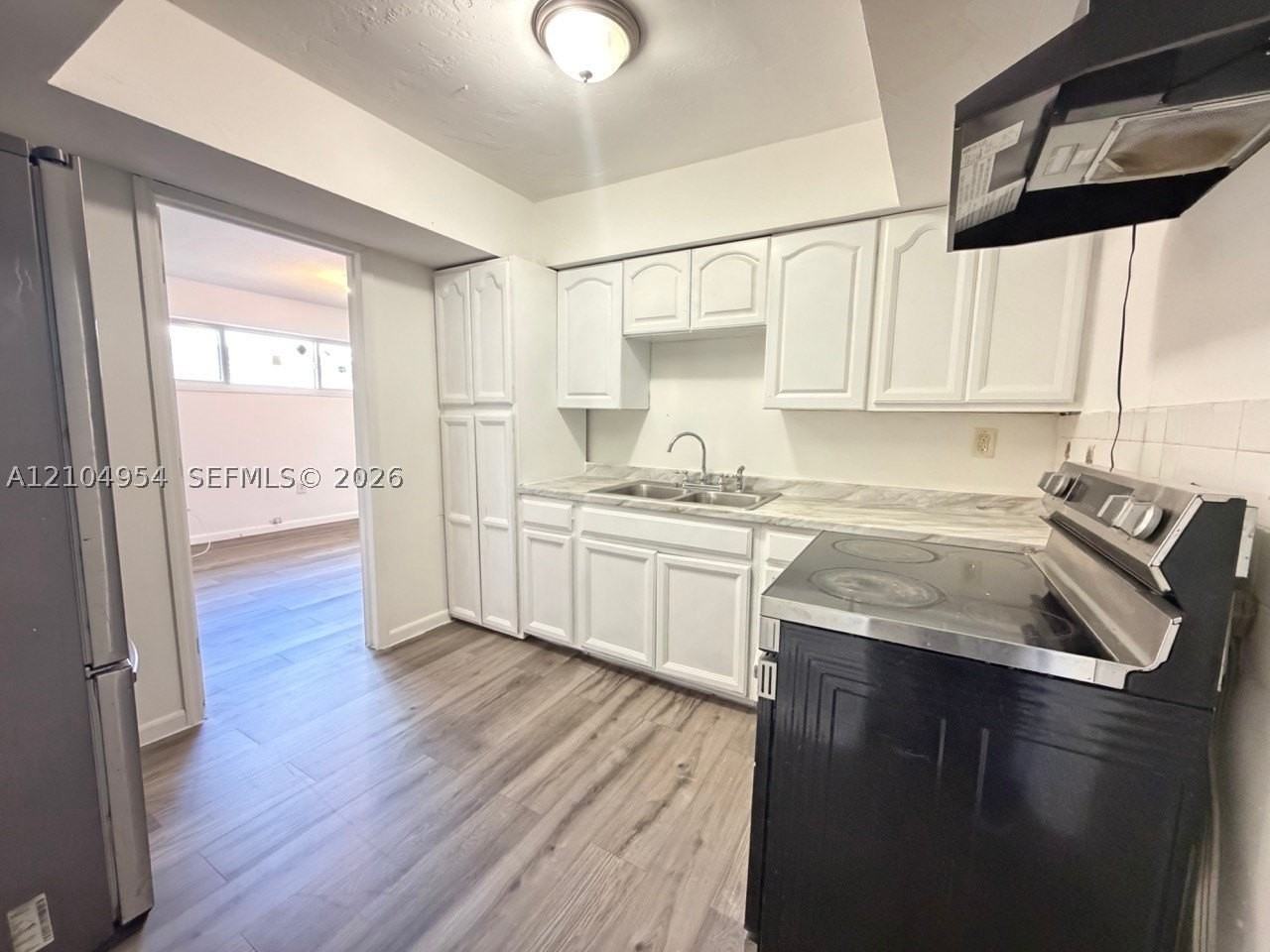 8590 Nw 25th Ct - Photo 7 of 19