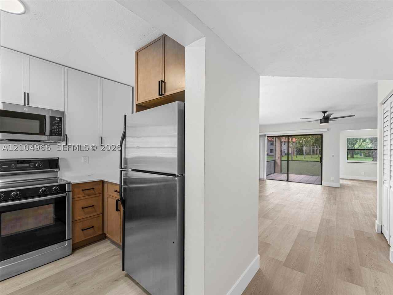 1605 Congressional Way #1605 - Photo 4 of 45