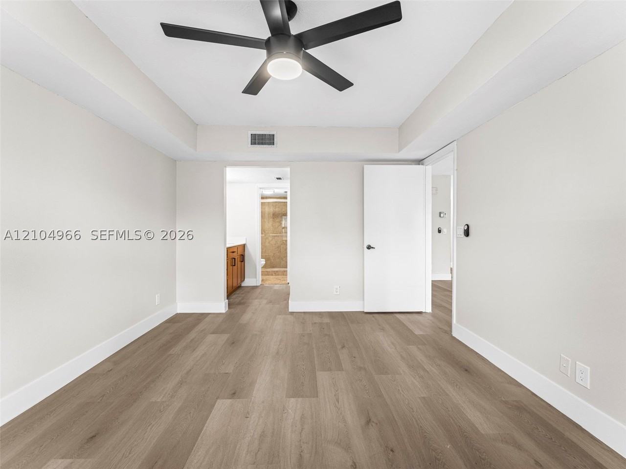 1605 Congressional Way #1605 - Photo 7 of 45