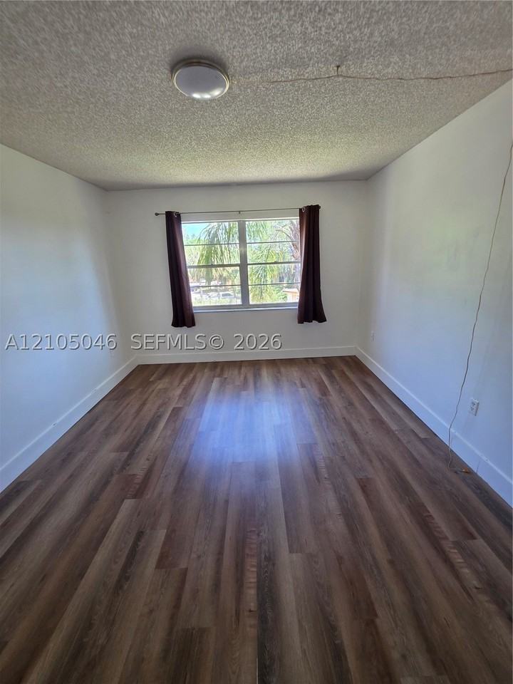 4374 Nw 9th Ave #18-3C - Photo 7 of 40