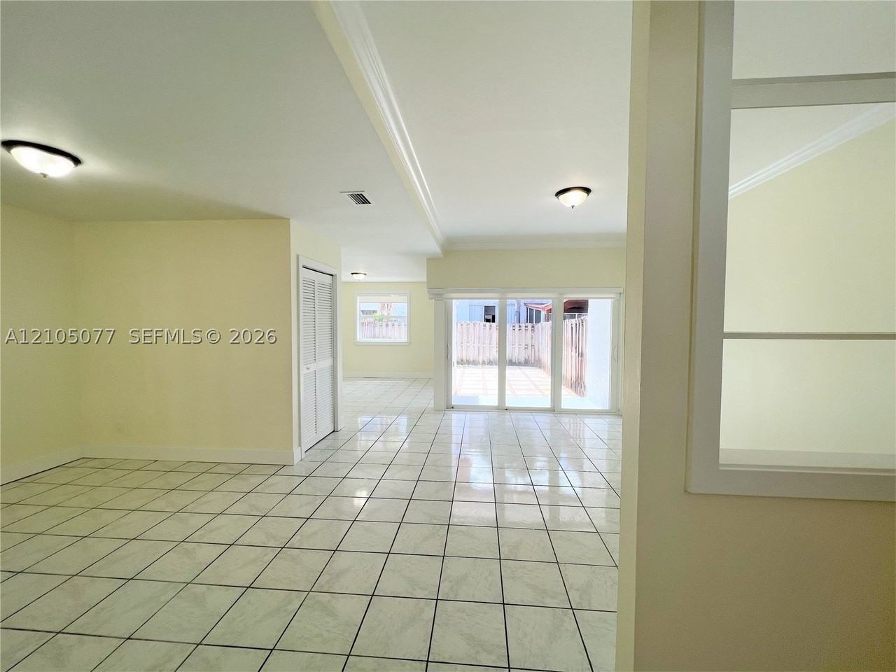 20920 Sw 83rd Ave - Photo 4 of 19