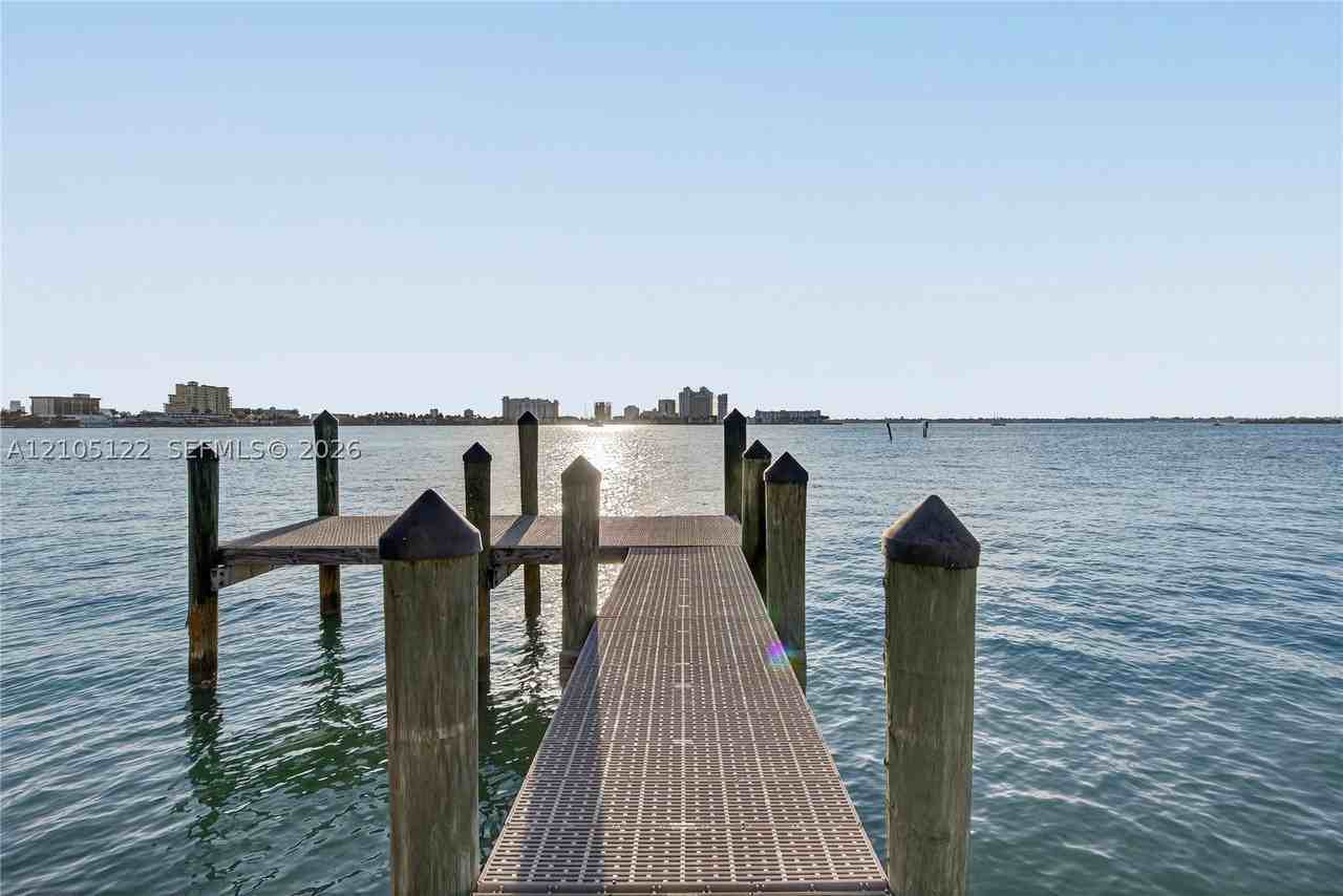 1101 S Shore Dr #1 - Photo 2 of 49