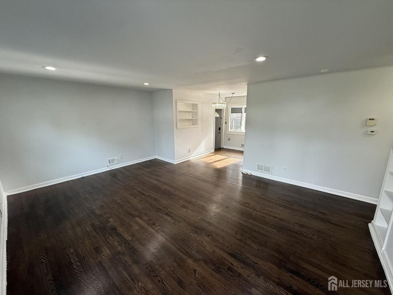 35 Maplewood Ave - Photo 2 of 17