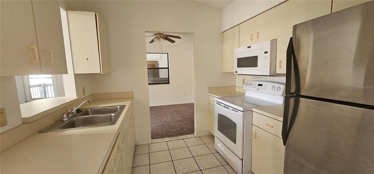 22441 Westchester Blvd #1500F - Photo 5 of 13