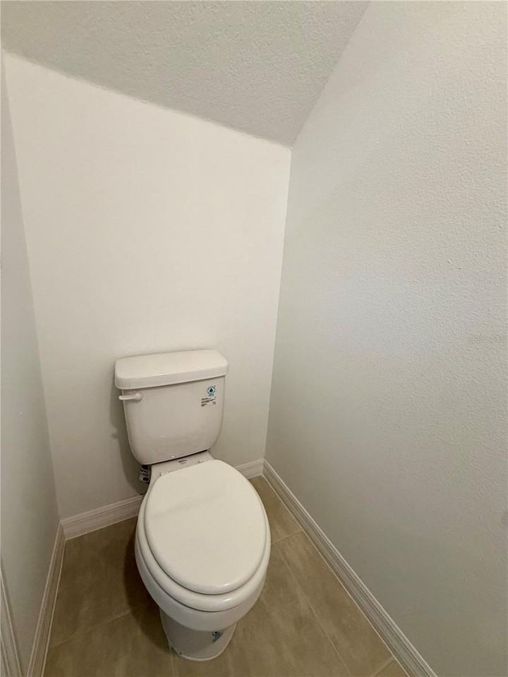 675 Ness Islands Dr - Photo 5 of 20