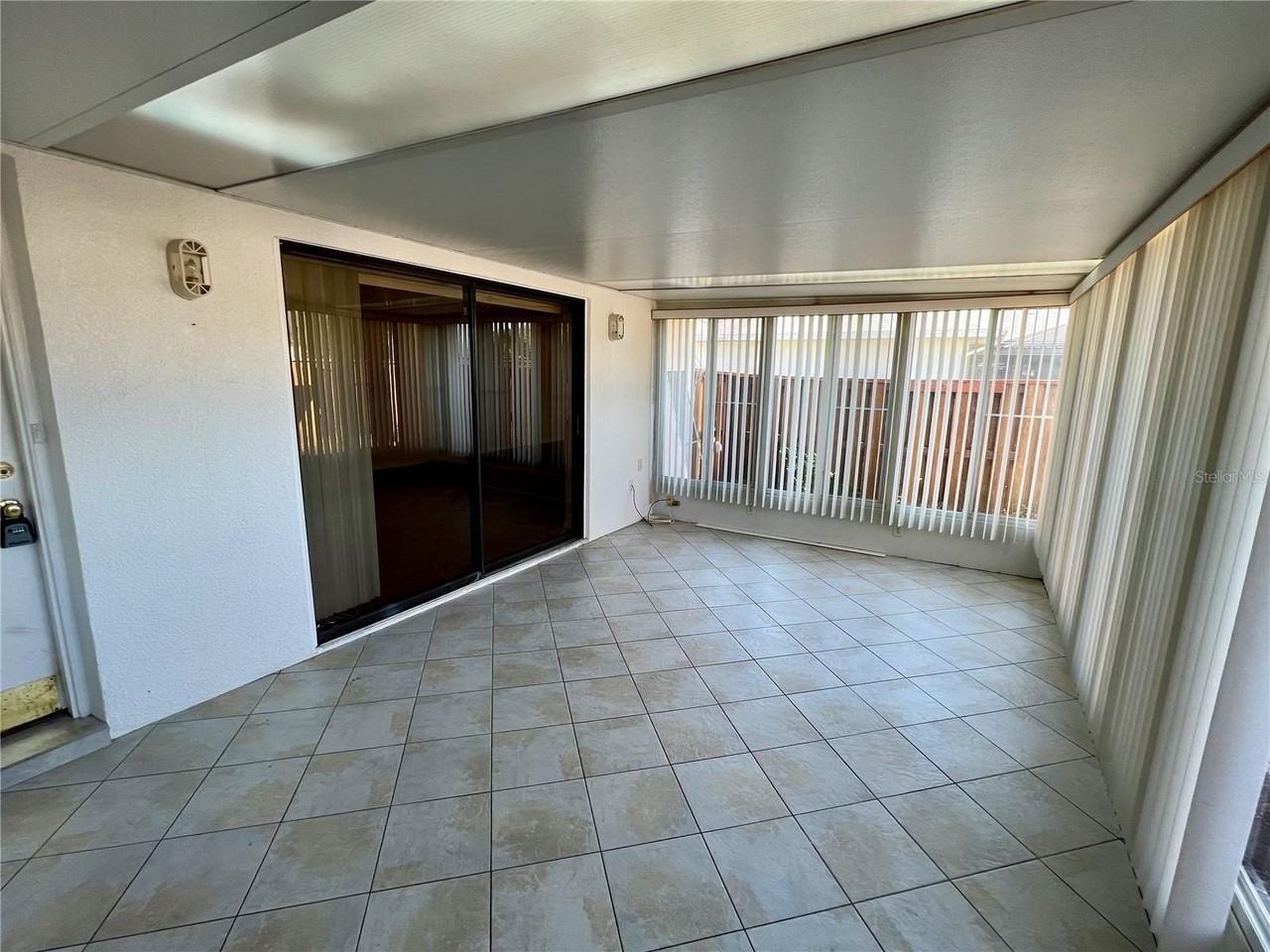 2946 Tangerine Ct - Photo 3 of 47