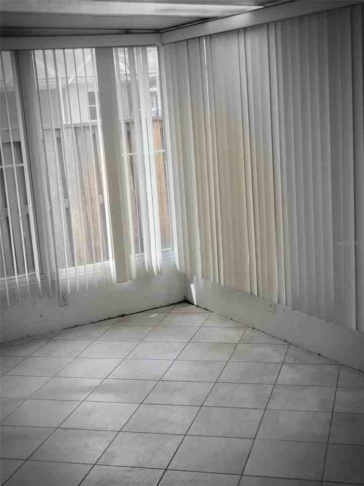 2946 Tangerine Ct - Photo 4 of 47
