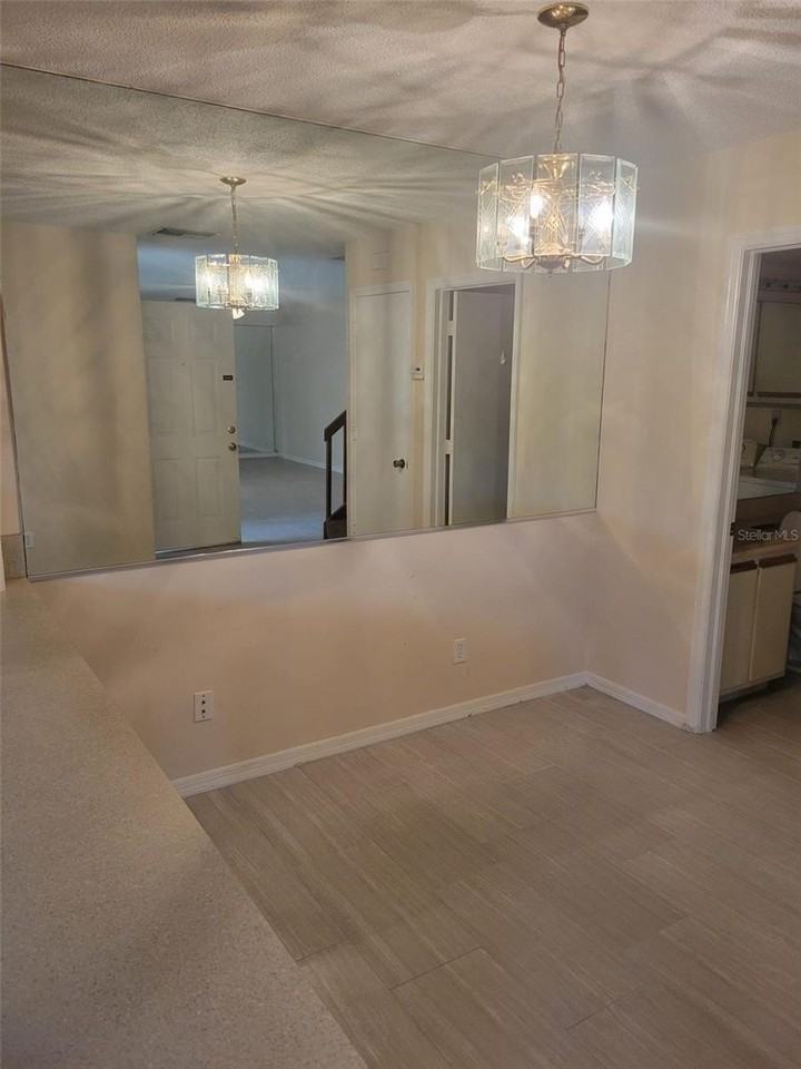 2946 Tangerine Ct - Photo 7 of 47