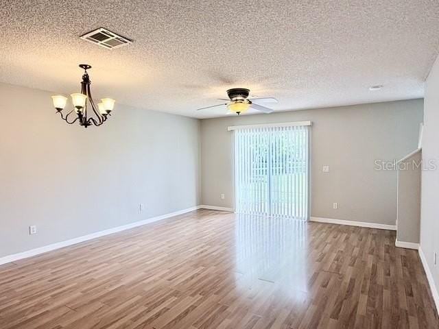 12720 Lexington Summit St - Photo 5 of 33