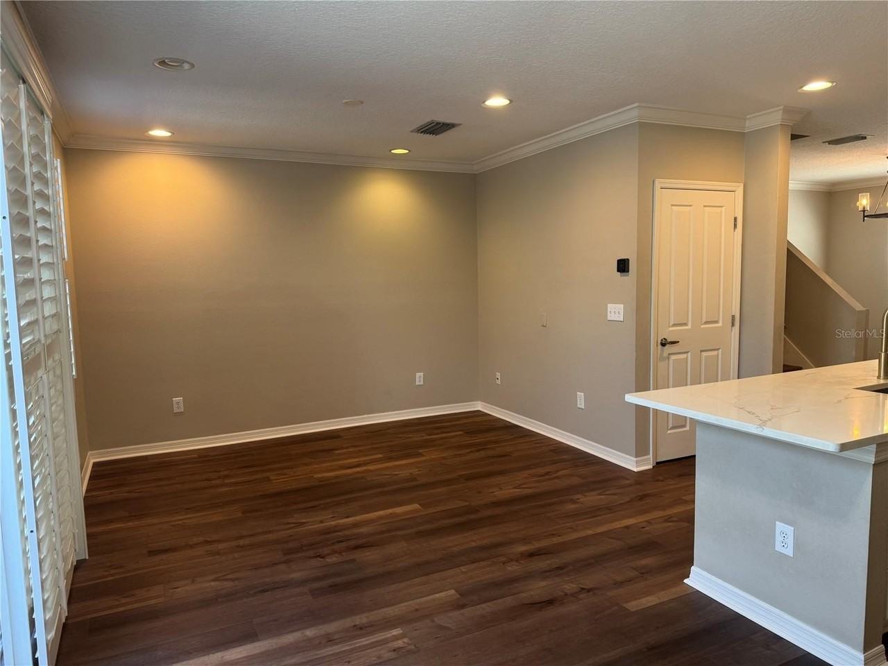 11543 Fountainhead Dr - Photo 3 of 24