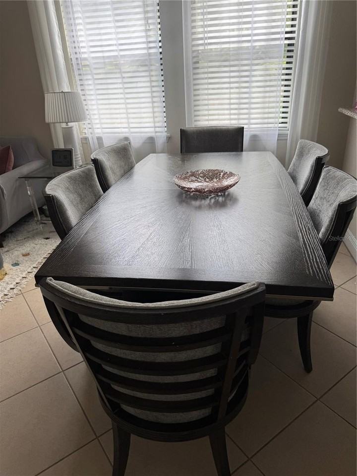 15202 Anguilla Isle Ave - Photo 6 of 17