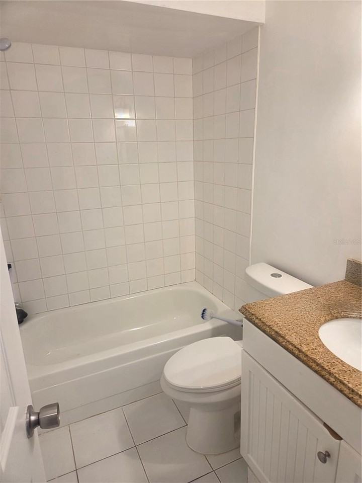 5051 75th Ave N #2 - Photo 5 of 11