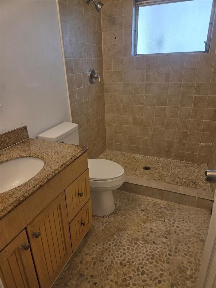 5051 75th Ave N #2 - Photo 7 of 11