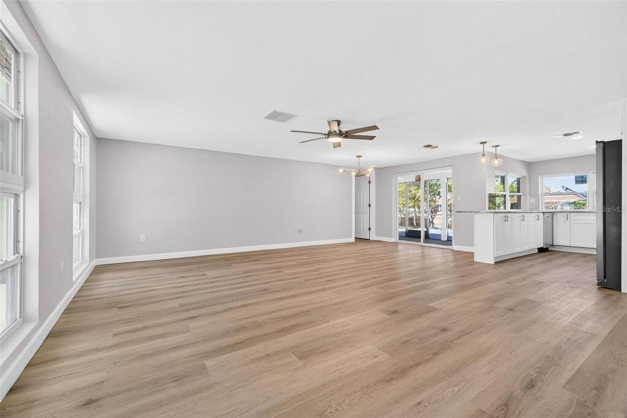 4349 Rudder Way - Photo 5 of 32