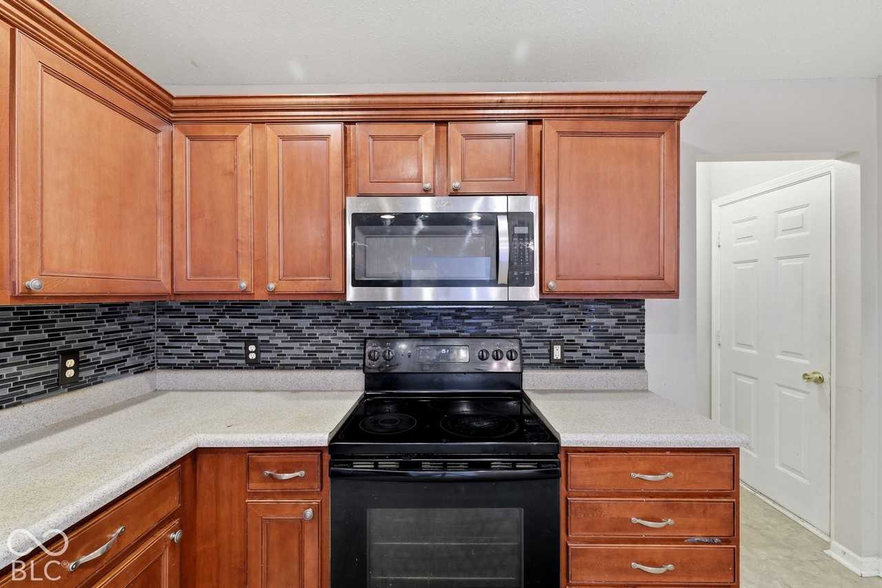 10182 Morning Light Dr - Photo 6 of 20