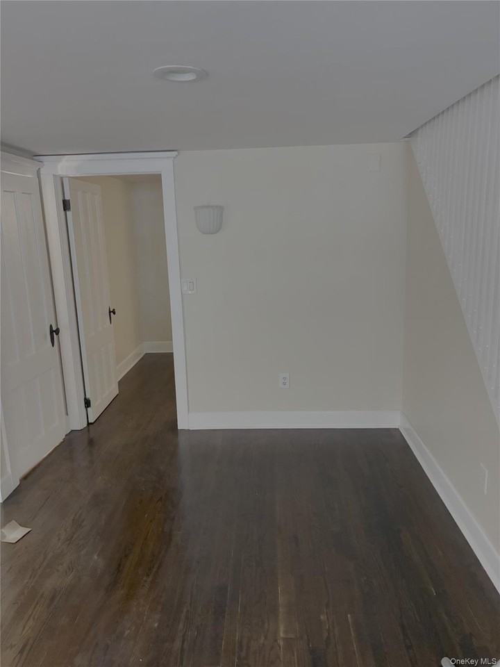 149 Chestnut St #A - Photo 3 of 14