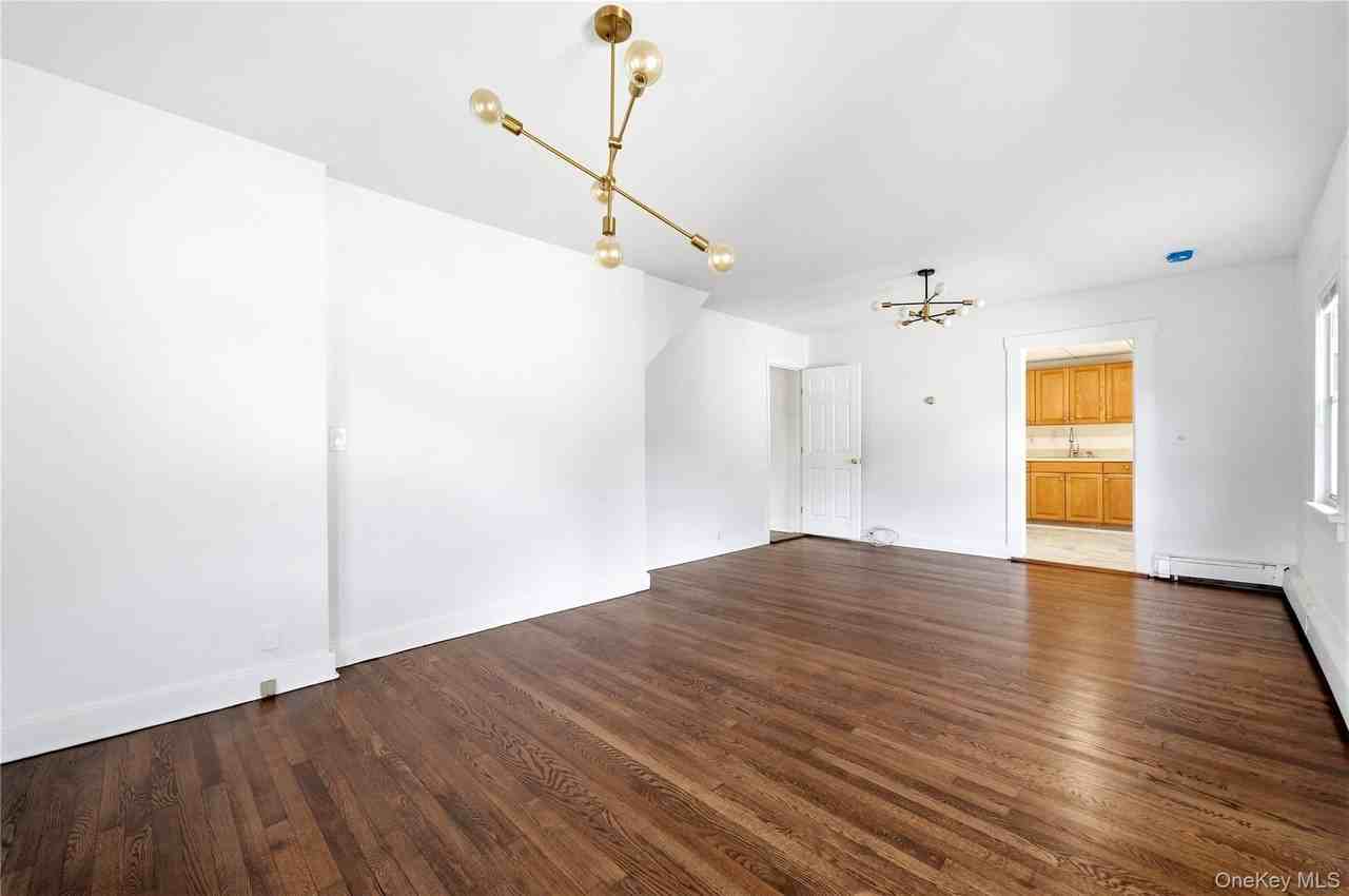 99 Wall St #1 - Photo 6 of 32