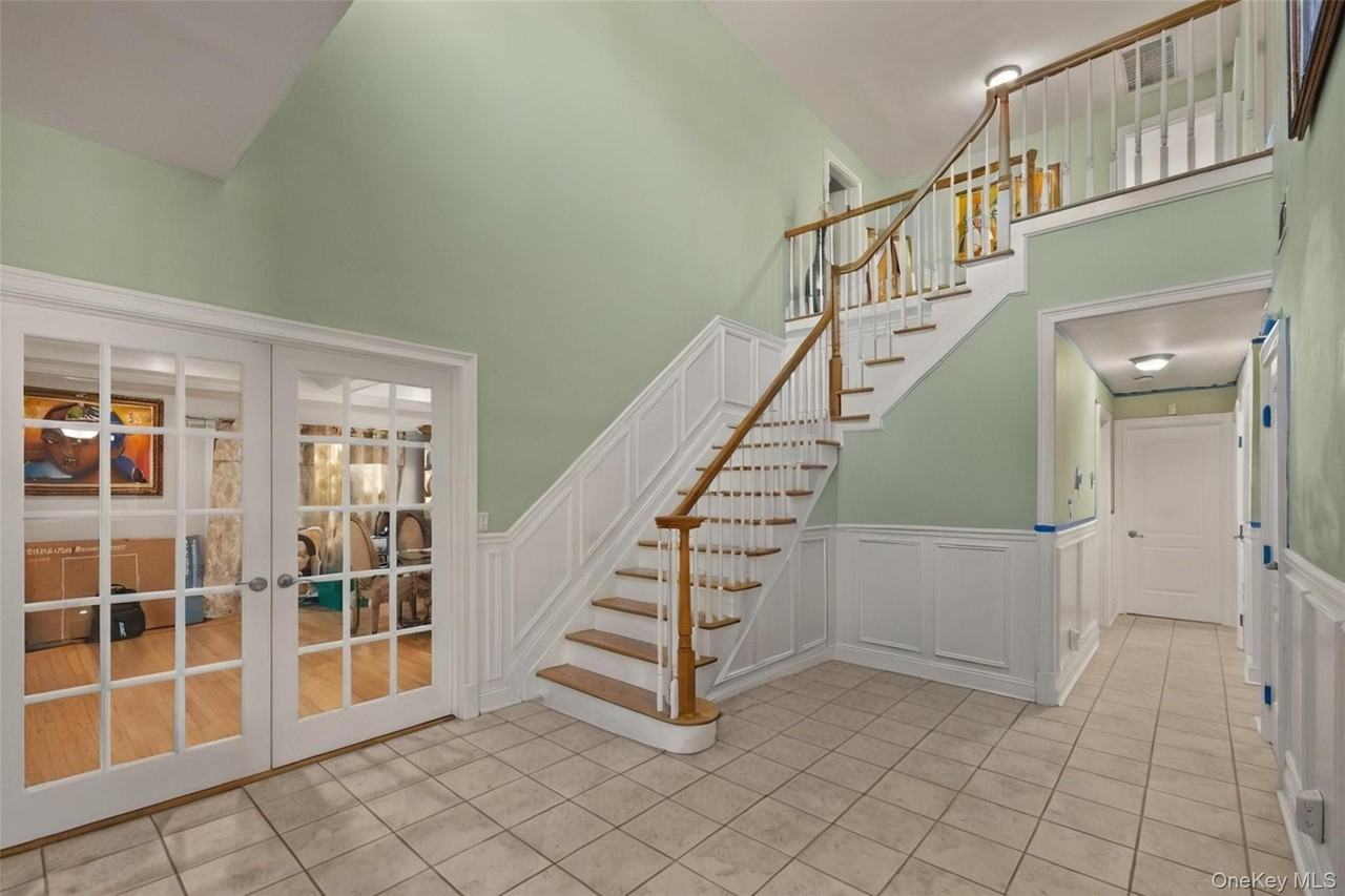 46 Garden City St - Photo 2 of 21