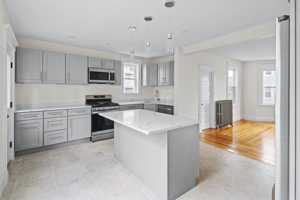featured image of 57 Yale St #57
