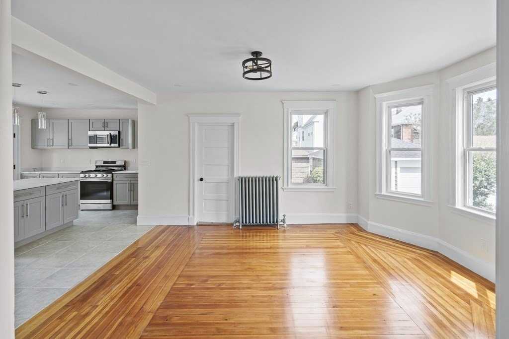 57 Yale St #57 - Photo 5 of 24