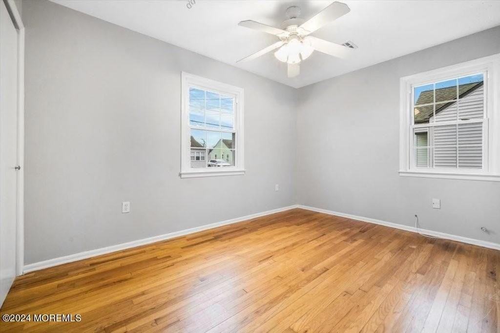 175 Seabreeze Way - Photo 4 of 9