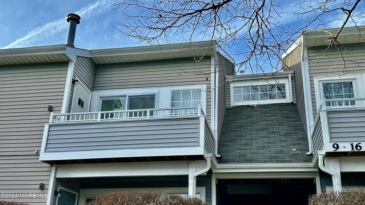 14 Gait Ct - Photo 2 of 20