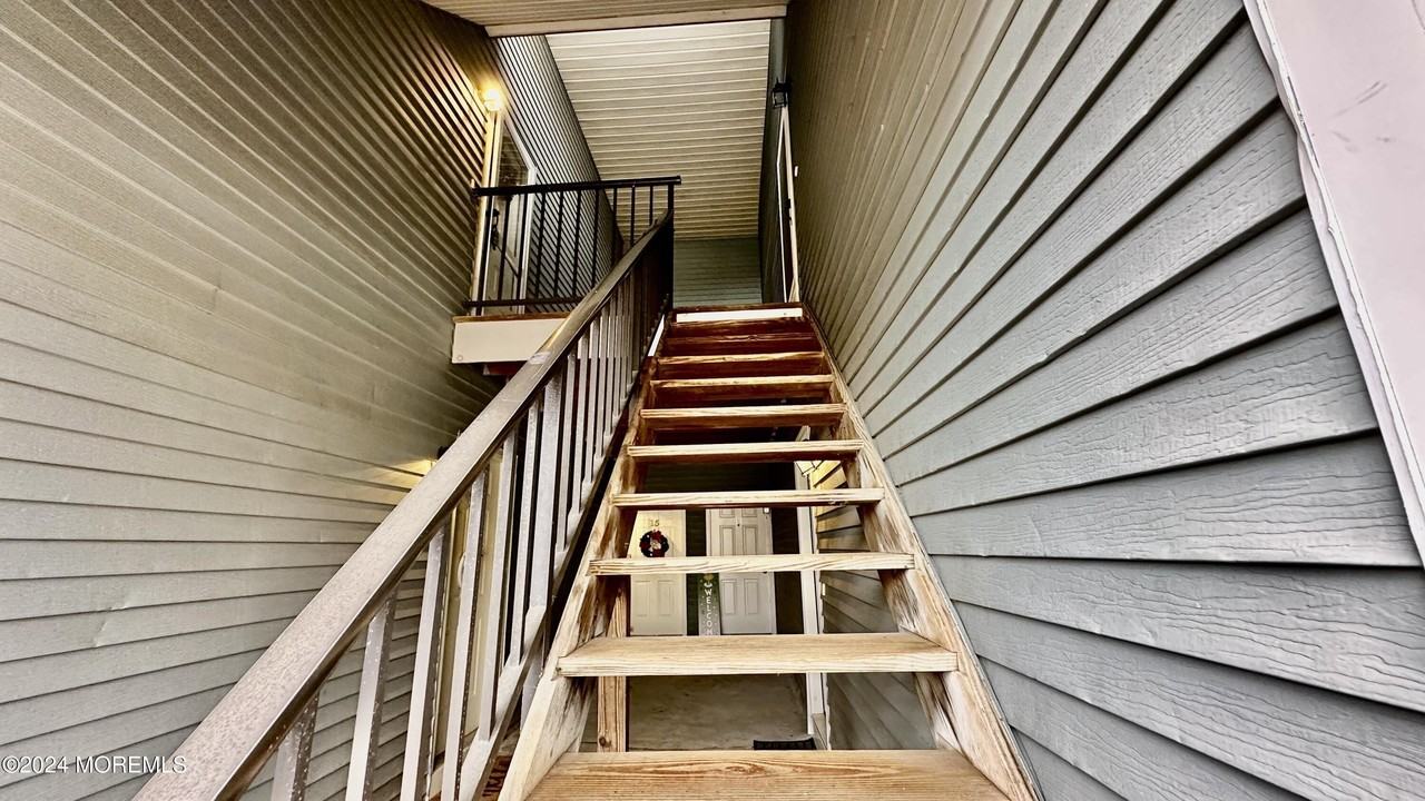 14 Gait Ct - Photo 3 of 20