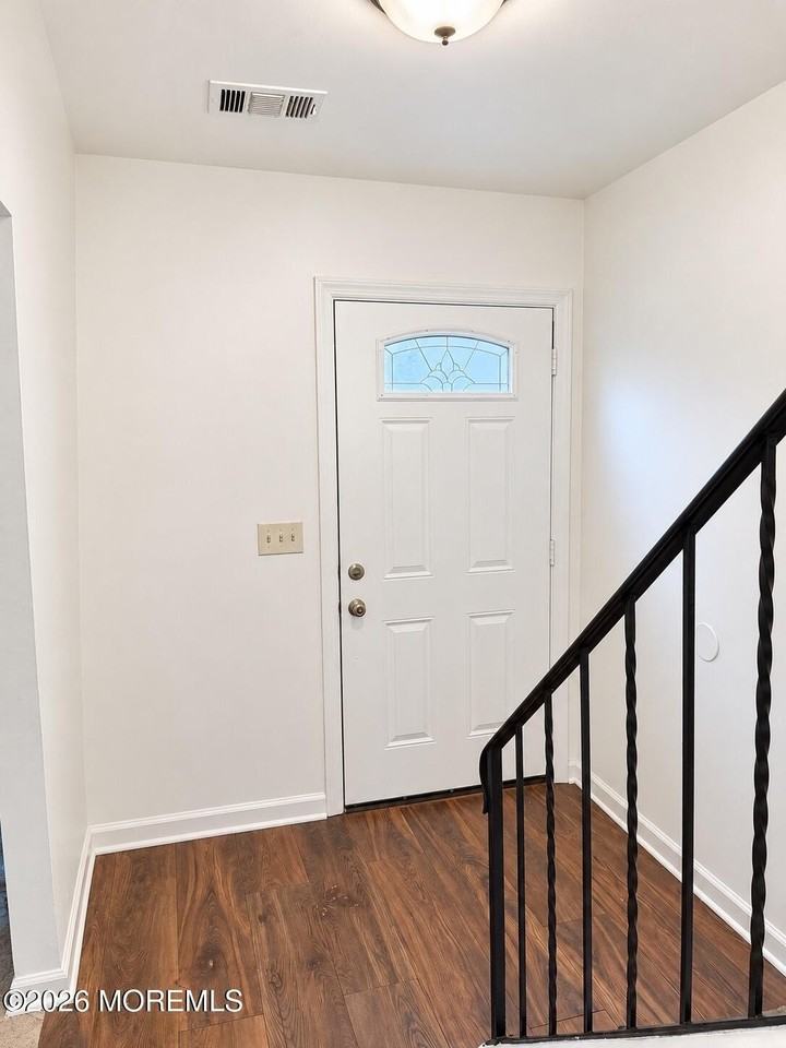 1207 Washington Ave - Photo 4 of 34