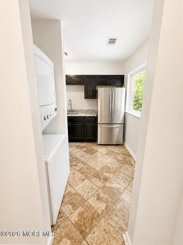 1207 Washington Ave - Photo 7 of 34