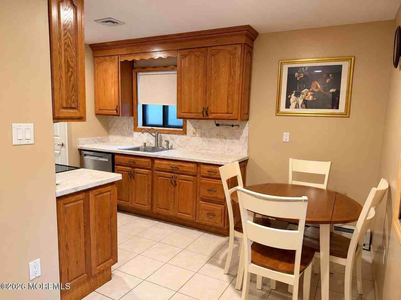 132 Amberly Dr #B - Photo 4 of 20