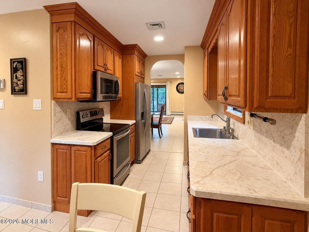 132 Amberly Dr #B - Photo 5 of 20